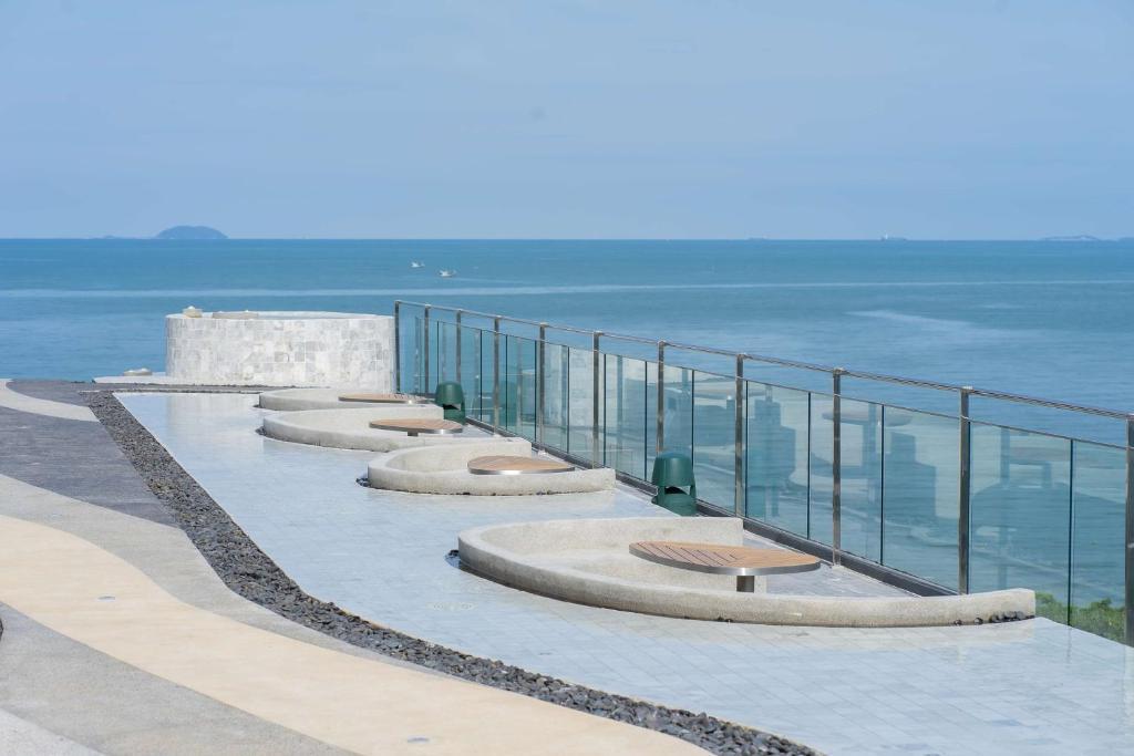 Bayphere Hotel Pattaya Ban Nong Hin  Екстер'єр фото